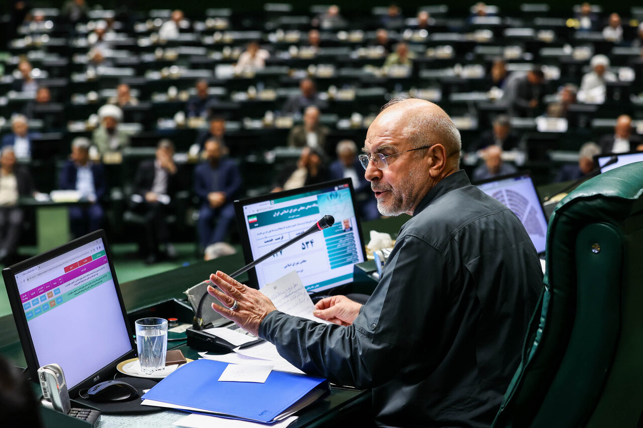 بررسی اجرای برنامه هفتم در مجلس با حضور رئیس جمهور