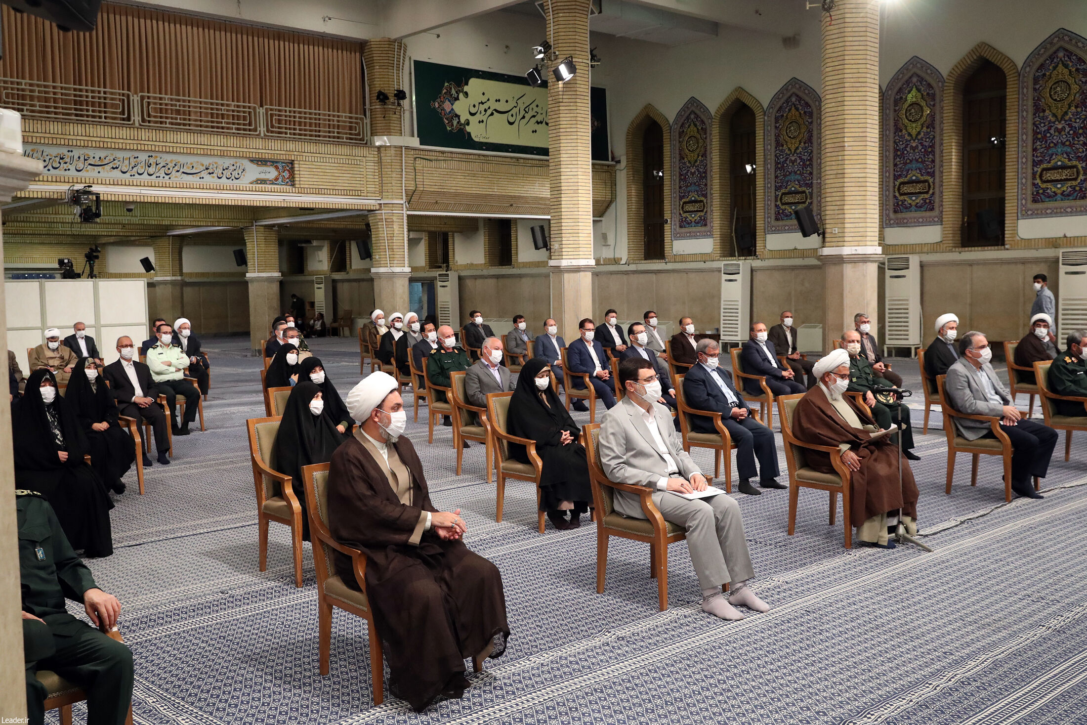 دیدار دست‌اندرکاران کنگره شهدای زنجان با رهبر انقلاب