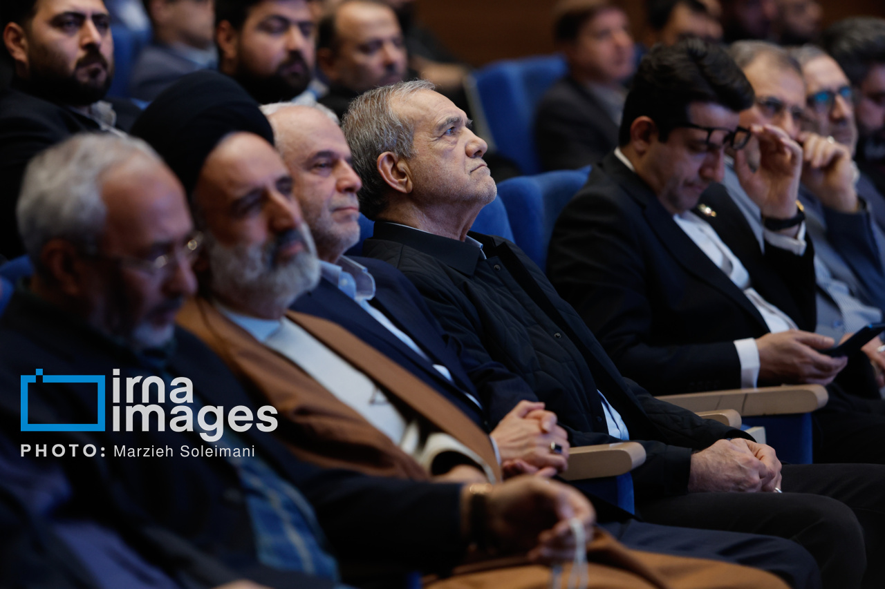 مسعود پزشکیان در مراسم بزرگداشت روز شهید 