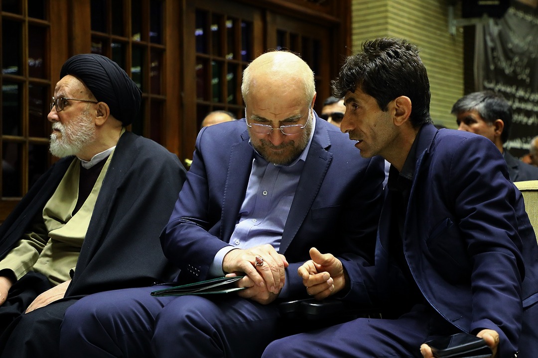 حضور قالیباف در مراسم ختم همسر رئیس کمیته امداد امام(ره)