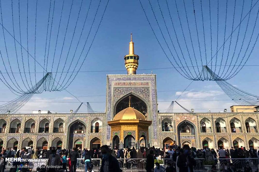 حال و هوای حرم مطهر رضوی