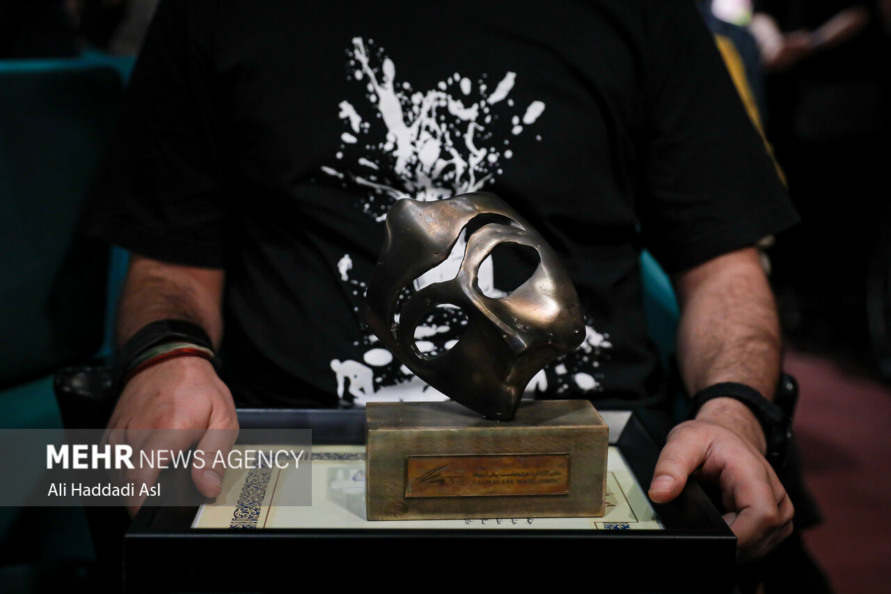 مراسم نکوداشت اکبر زنجانپور