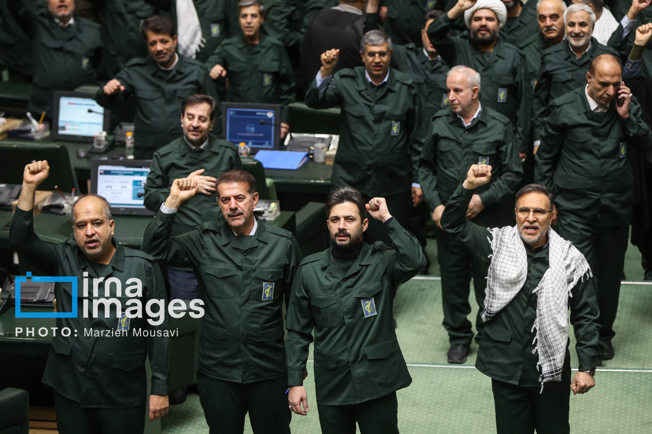 مراسم سالروز ورود امام خمینی(ره) به کشور