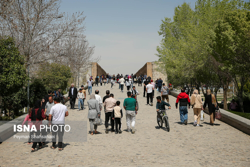 پل خواجو و سی‌وسه پل 