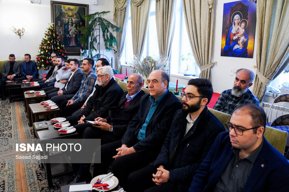 نشست هم‌اندیشی سخنگوی دولت با نخبگان مسیحی