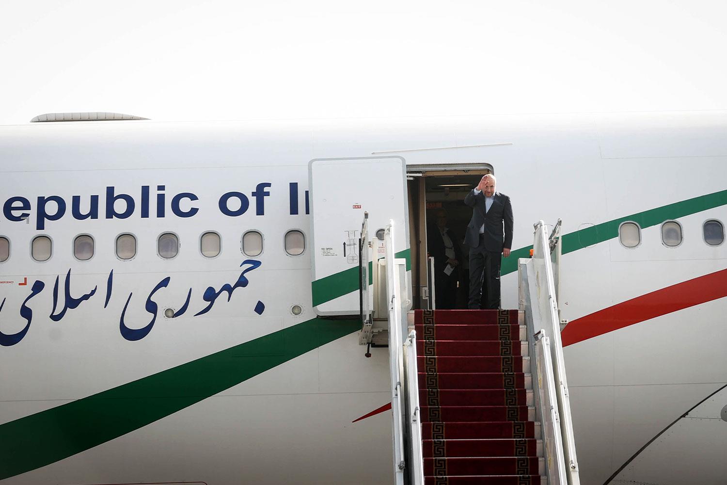 بدرقه رسمی قالیباف در سفر به آفریقای جنوبی