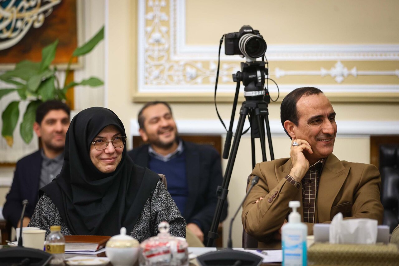 دیدار وزیر علوم و روسای دانشگاه های سراسر کشور با قالیباف