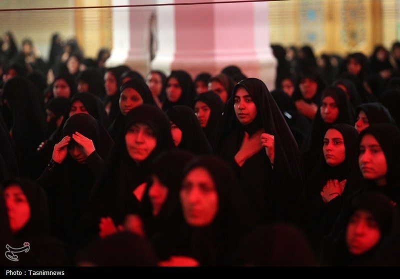 عزاداری شب عاشورا در حرم حضرت معصومه(س)