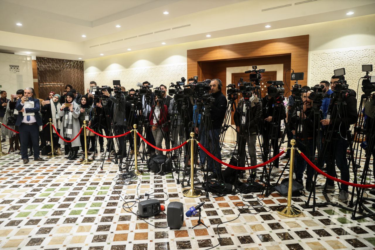  گفت‌وگوی قالیباف با خبرنگاران حاضر در کنفرانس PIUC در الجزائر