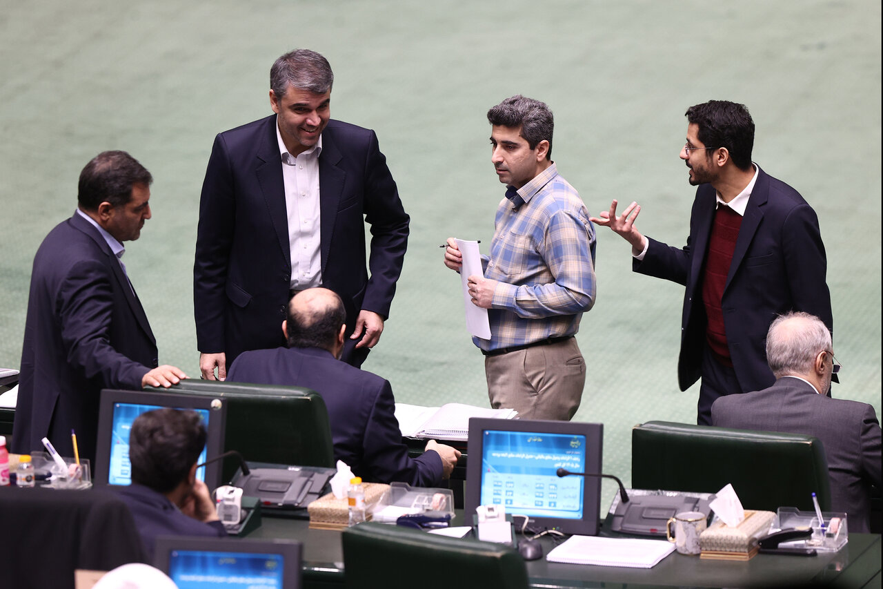 نشست علنی مجلس