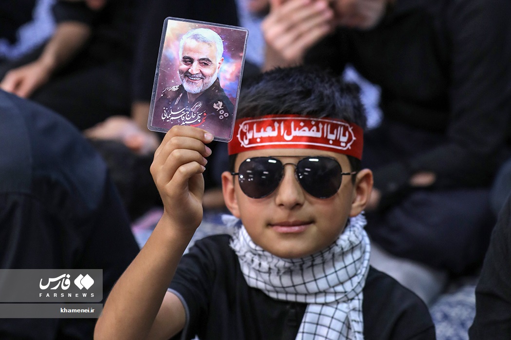 عزاداری شب تاسوعای حسینی با حضور رهبر معظم انقلاب