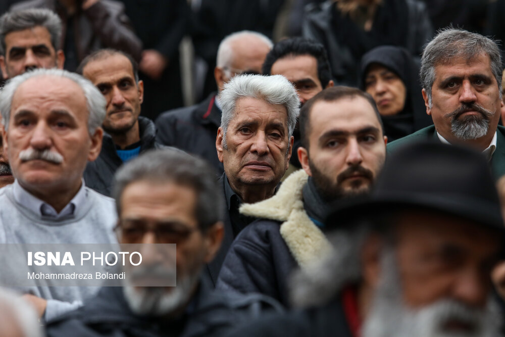 مراسم تشییع پیکر منوچهر والی‌زاده