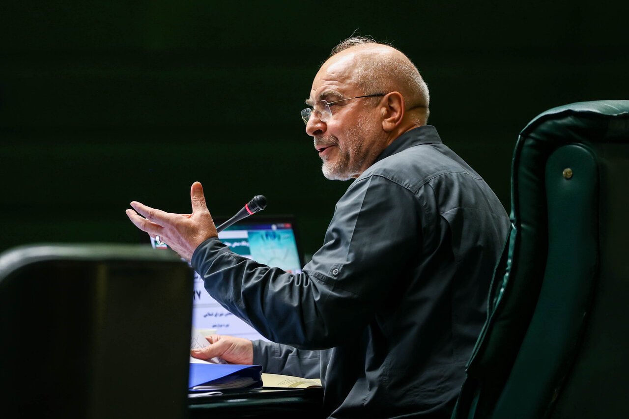 بررسی اجرای برنامه هفتم در مجلس با حضور رئیس جمهور