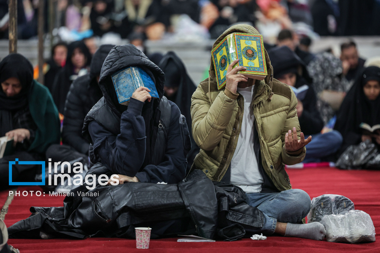  امامزاده پنج تن لویزان