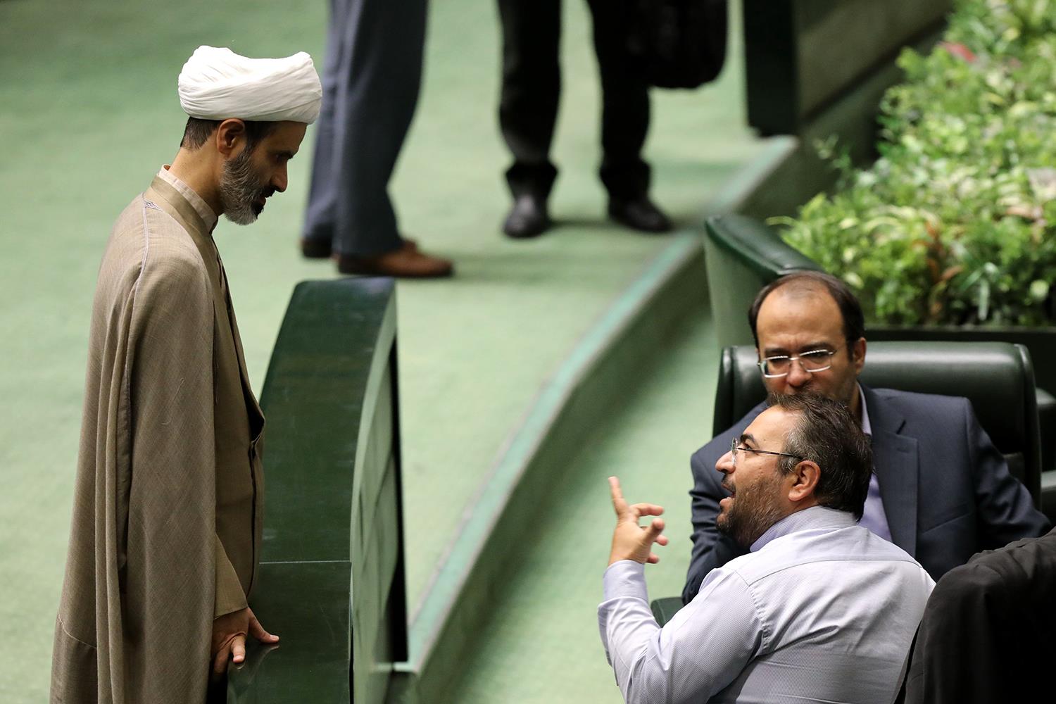 وزیر ارتباطات در صحن علنی امروز مجلس