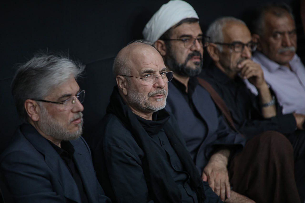 حضور قالیباف در اولین روز هیئت آل‌یاسین 