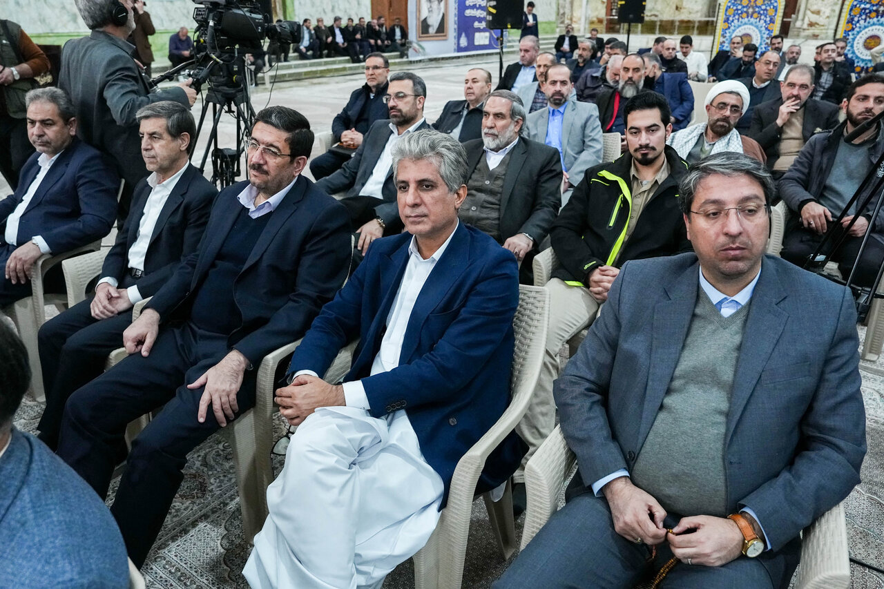 تجدید میثاق رئیس مجلس و نمایندگان با آرمان‌های امام(ره)