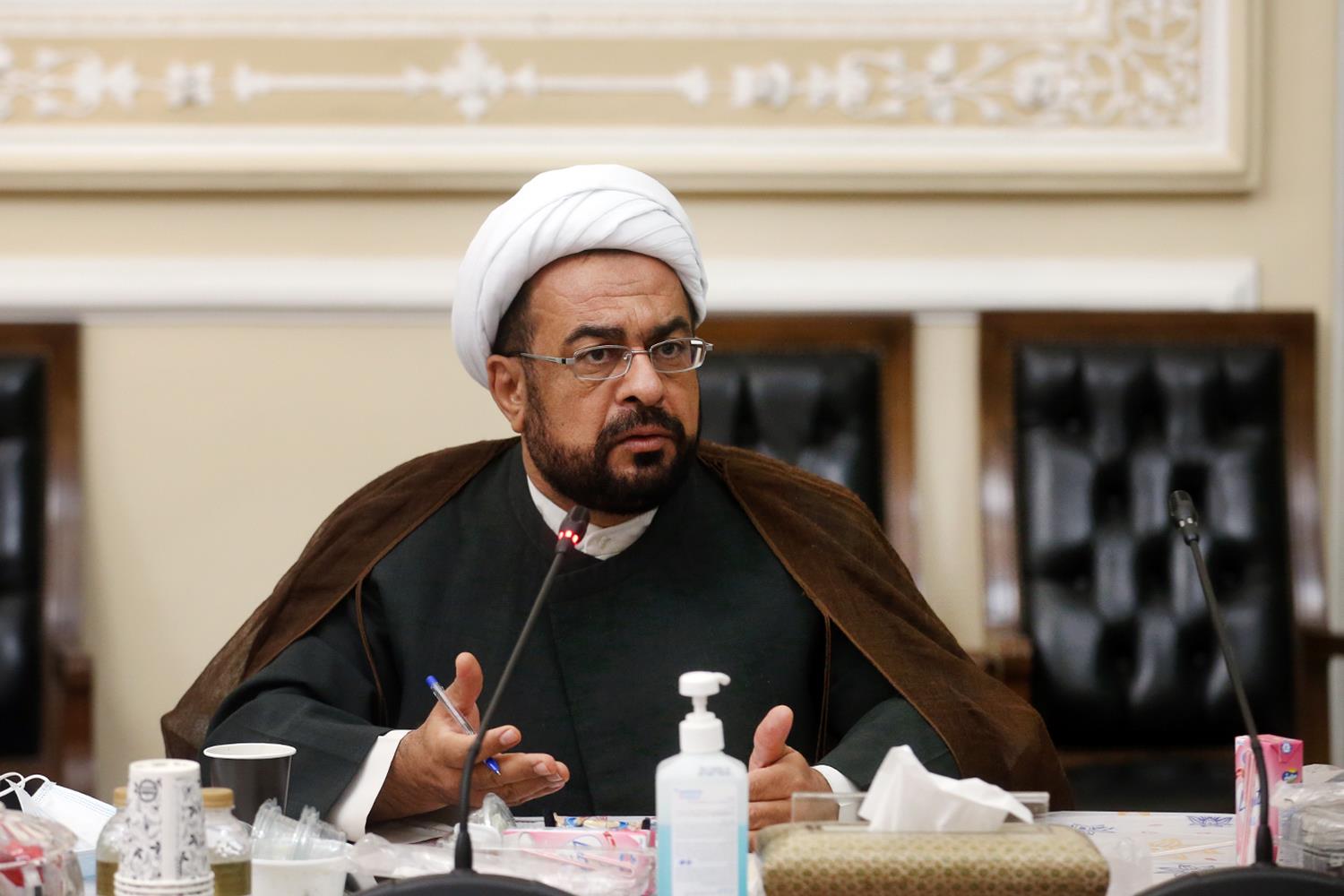 نشست اعضای مجمع نمایندگان خوزستان با قالیباف