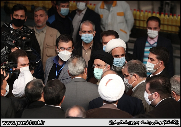 بازدید رئیسی از کارخانه نیمه فعال روغن نباتی