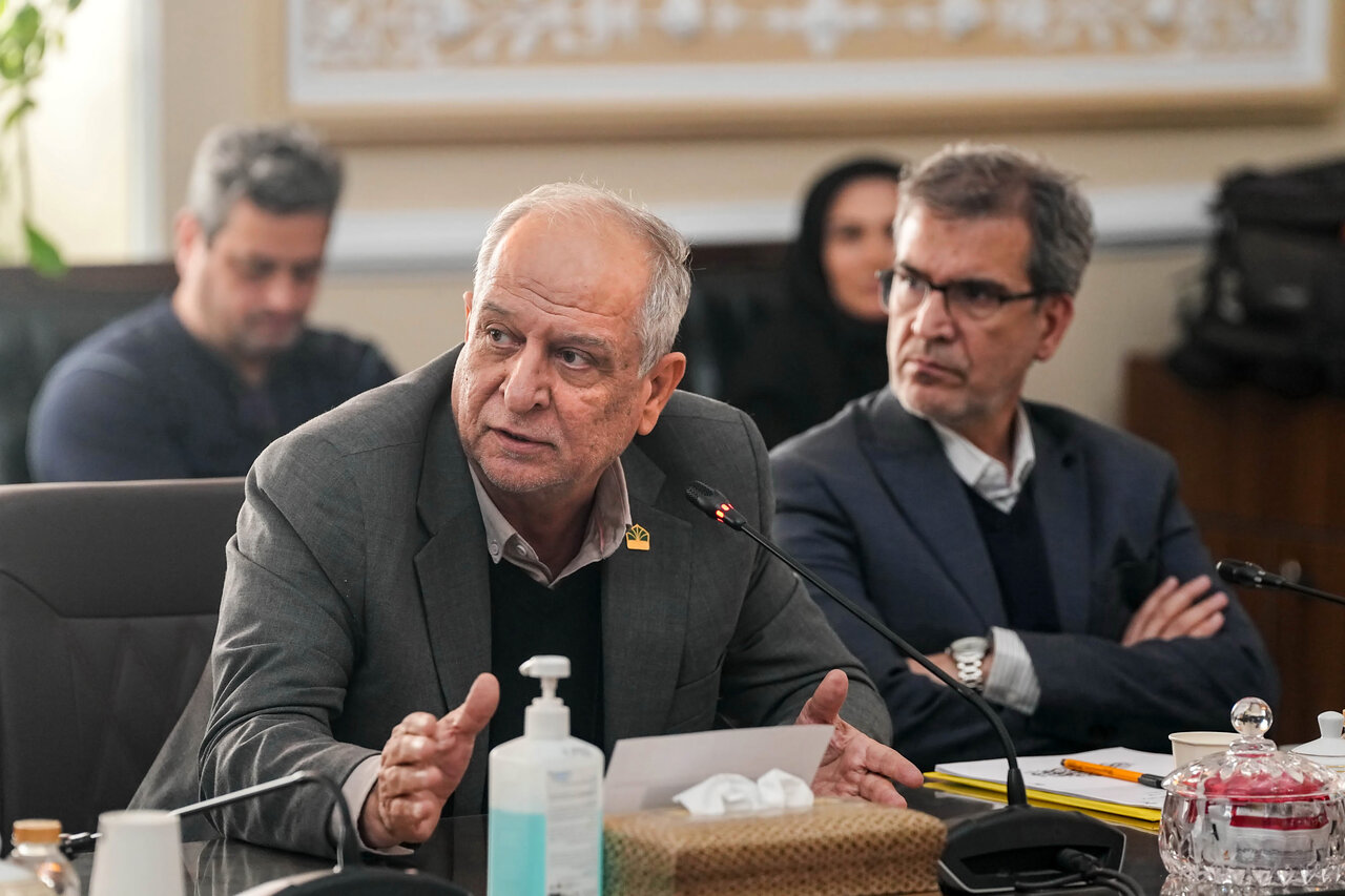 دیدار وزیر علوم و جمعی از رؤسای دانشگاه‌ها با قالیباف