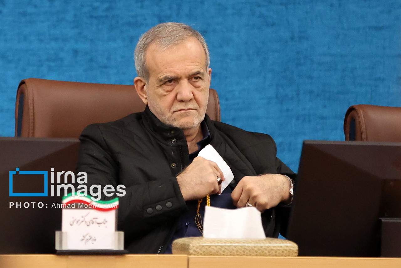 نشست سراسری استانداران کشور با حضور پزشکیان