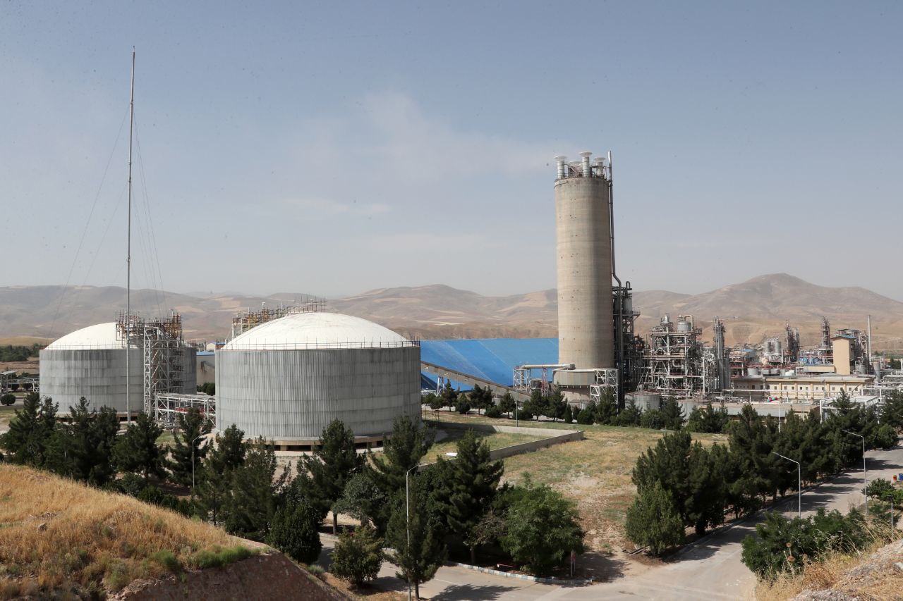 بازدید رئیس جمهور از مجتمع پتروشیمی خراسان