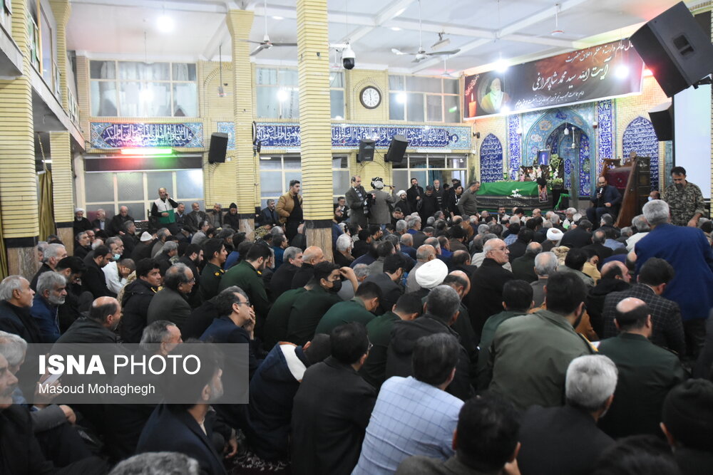 مراسم وداع با پیکر آیت الله سید محمد شاهچراغی