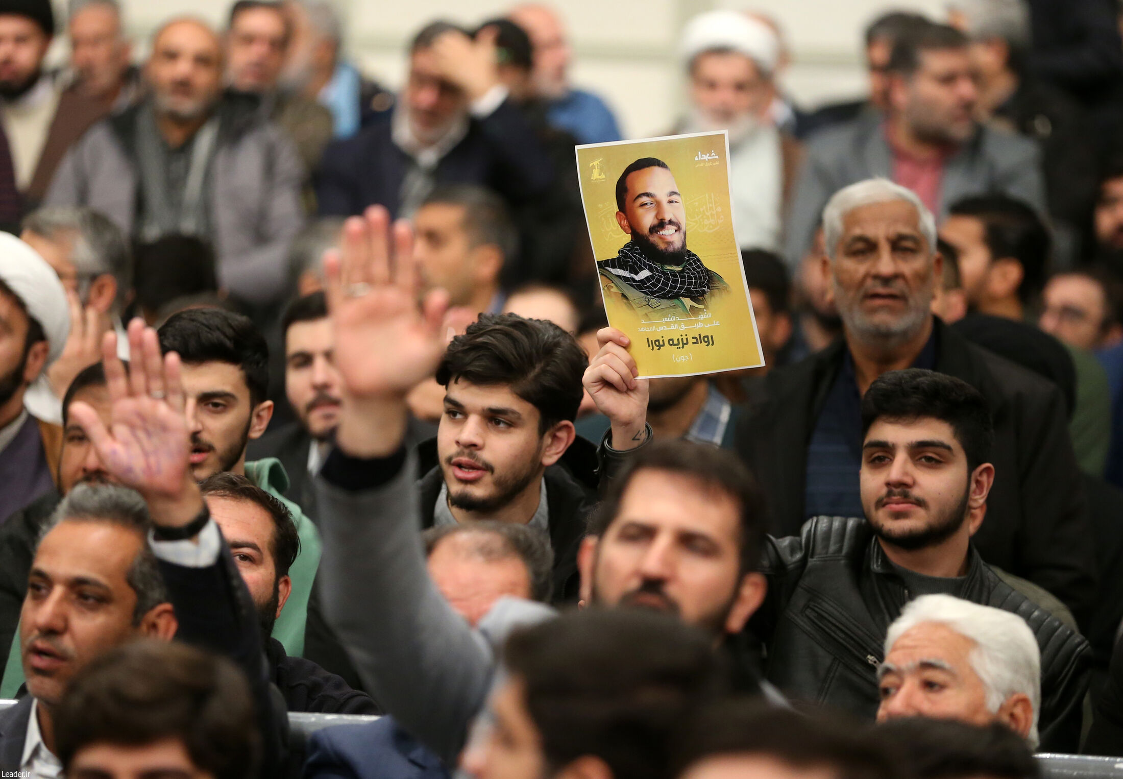 دیدار جمعی از خانواده‌ شهدا با رهبر انقلاب