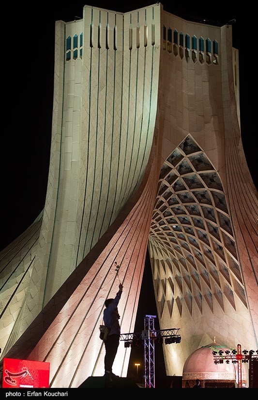  اجتماع اربعینی‌ها در میدان آزادی تهران 