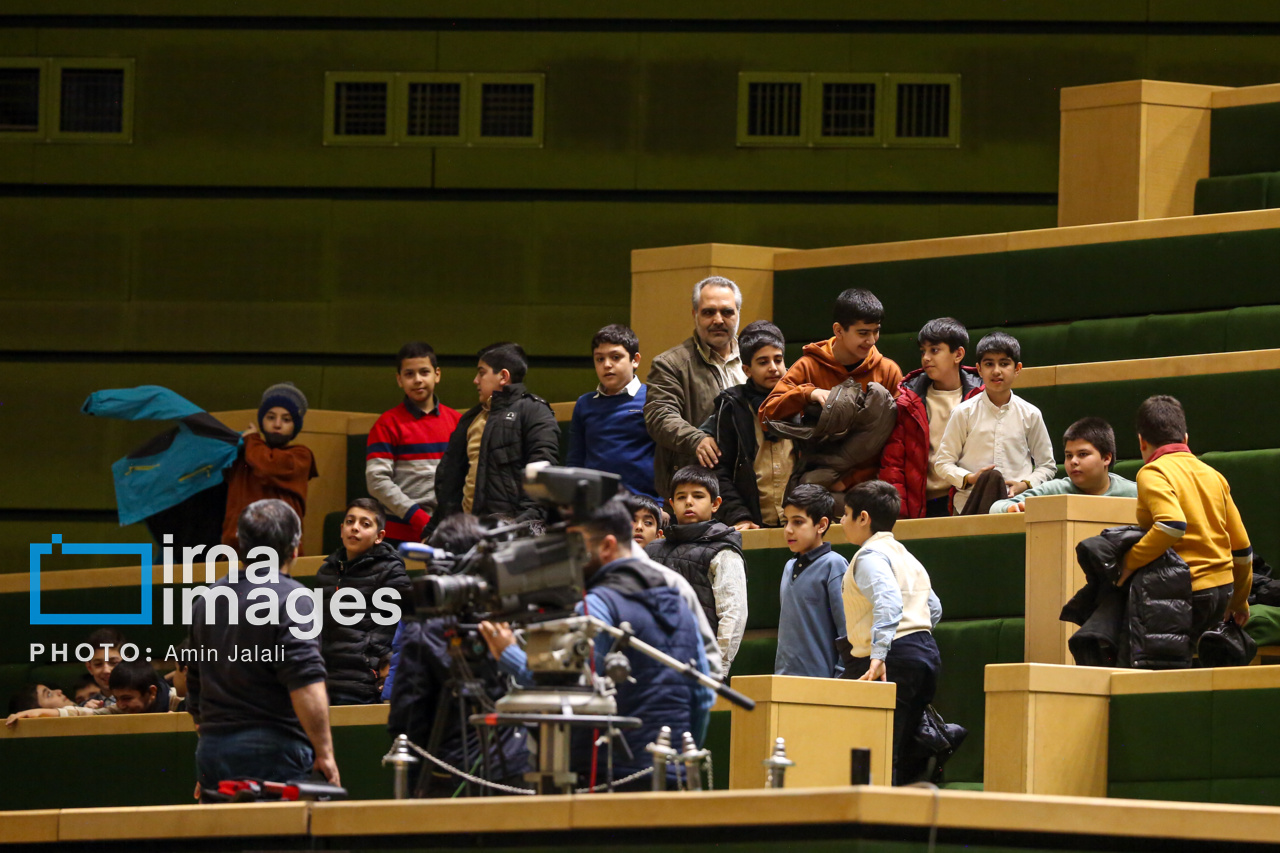 جلسه علنی مجلس 