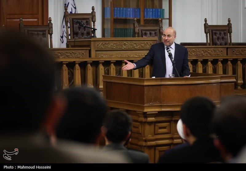 آیین تقدیر از پژوهشگران برتر مرکز پژوهش‌های مجلس با حضور قالیباف