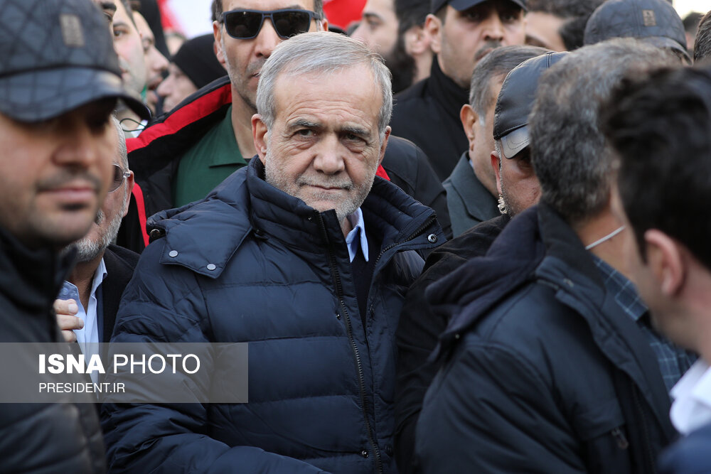 تجمع انقلابی مردم تهران