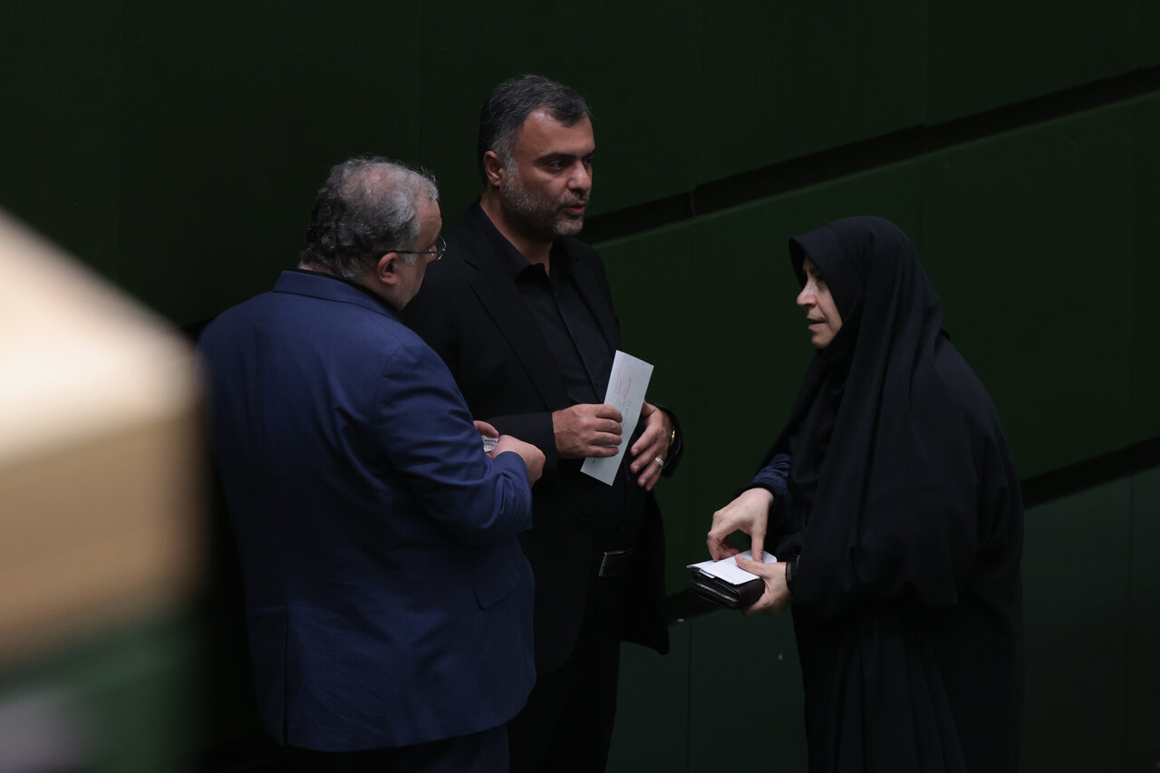 صحن علنی 24 تیرماه مجلس