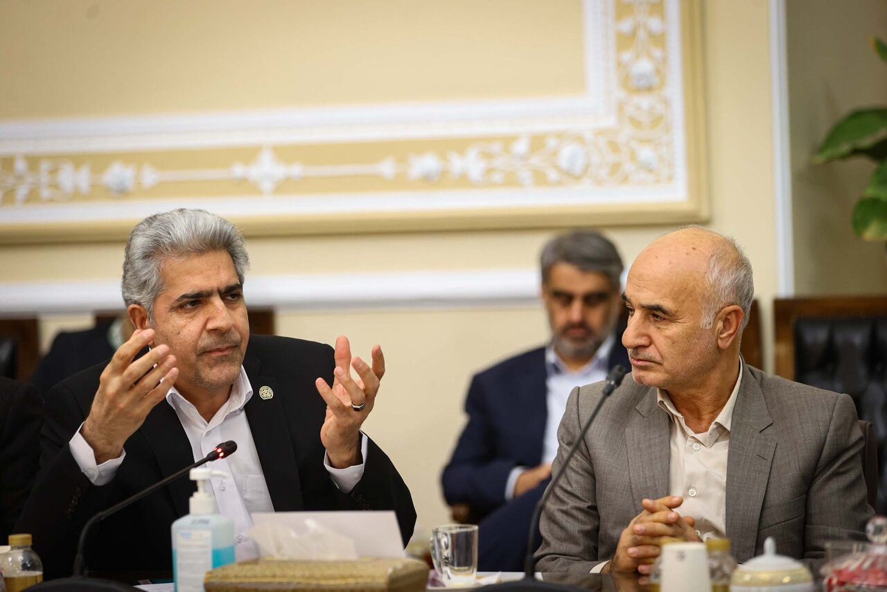 دیدار وزیر علوم و روسای دانشگاه های سراسر کشور با قالیباف