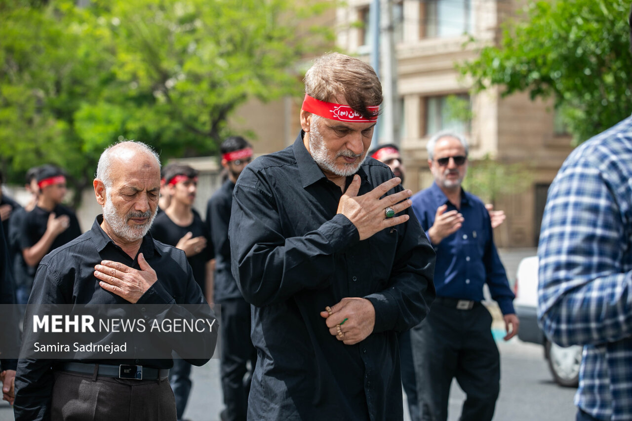 دسته عزاداری روز شهادت امام جعفر صادق (ع)