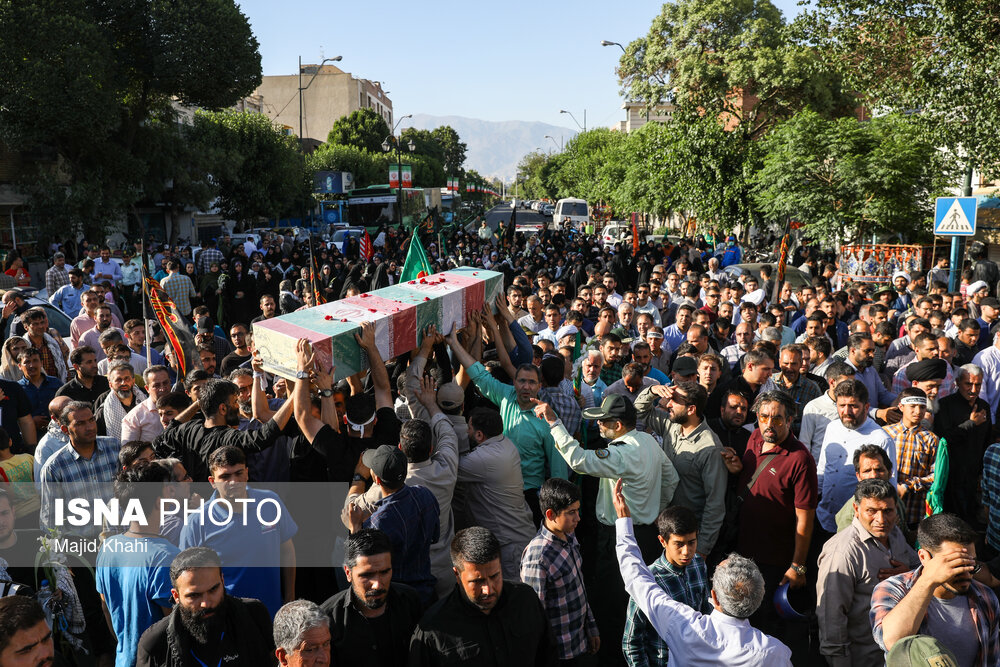 تشییع و تدفین شهید گمنام در محله هرندی تهران