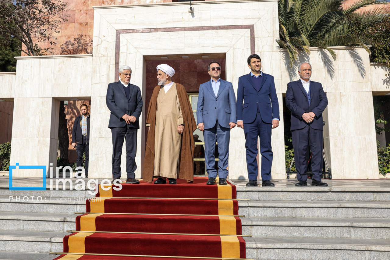 بدرقه رئیس‌جمهور در سفر به تاجیکستان