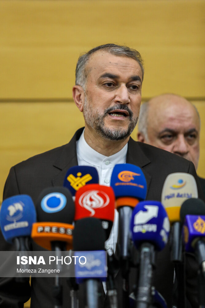 وزیر امور خارجه ایران در لبنان