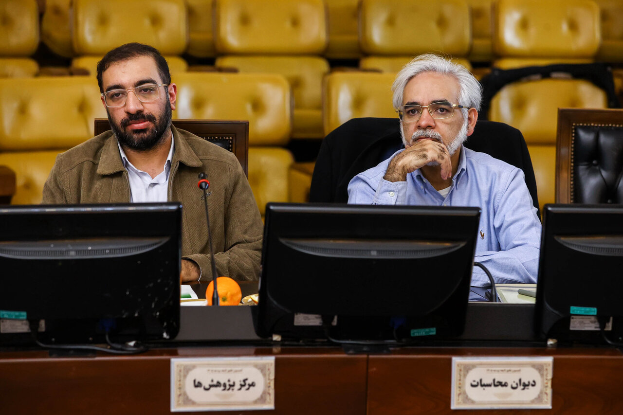 نشست اعضای کمیسیون تلفیق با رئیس مجلس