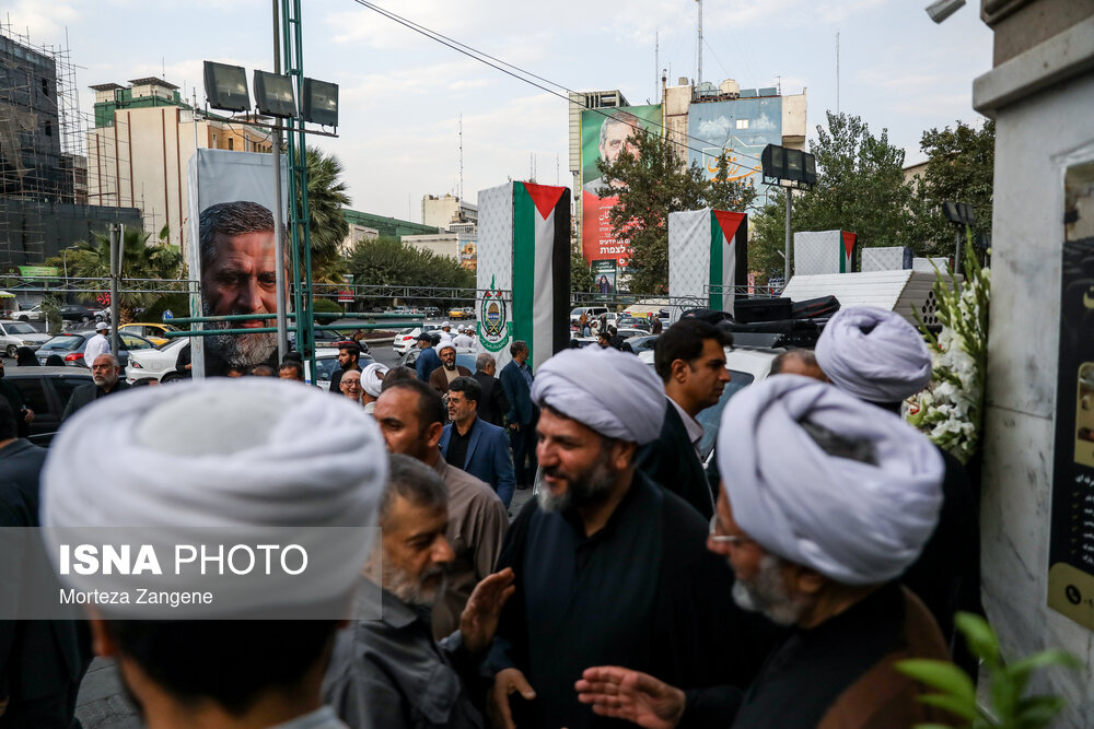 مراسم سالگرد شهادت اسماعیل هنیه و چهلم سردار ایزدی