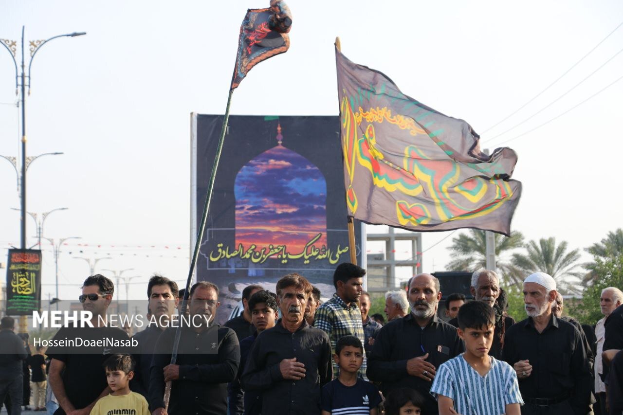  راهپیمایی عزاداران توکهور و هشتبندی در سوگ امام صادق(ع)