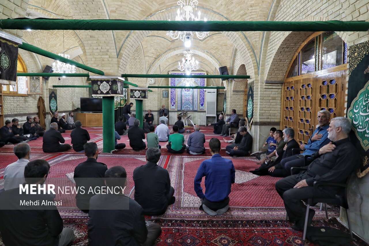 دسته عزاداری سالگرد ارتحال امام خمینی (ره) در زنجان