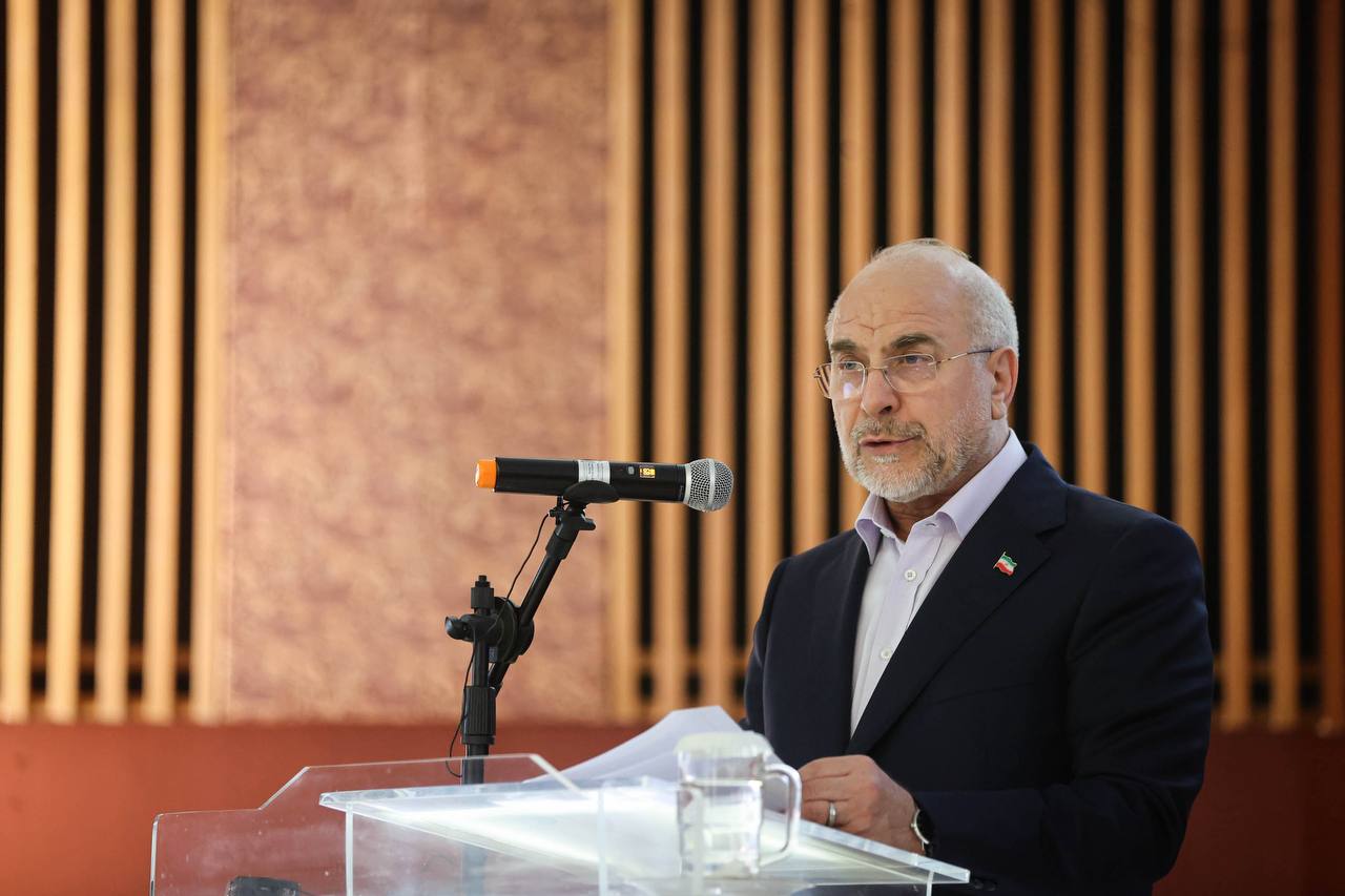 حضور قالیباف در جمع دانشجویان دانشگاه هدایةالله جاکارتا