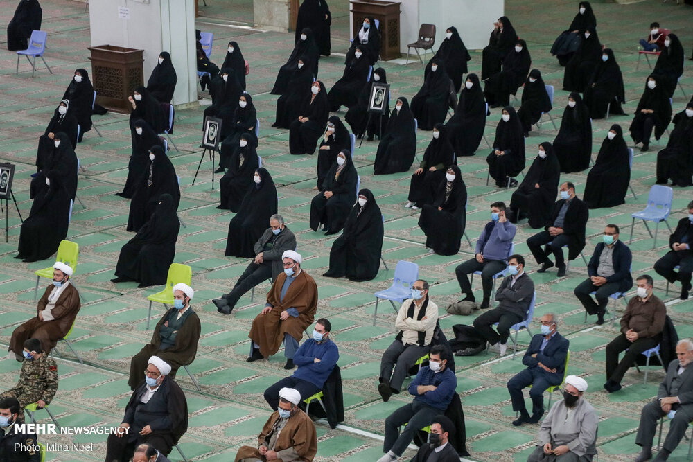 پخش زنده سخنرانی رهبر انقلاب 