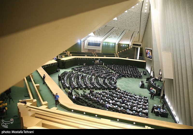 وزیر نفت در  صحن علنی امروز مجلس