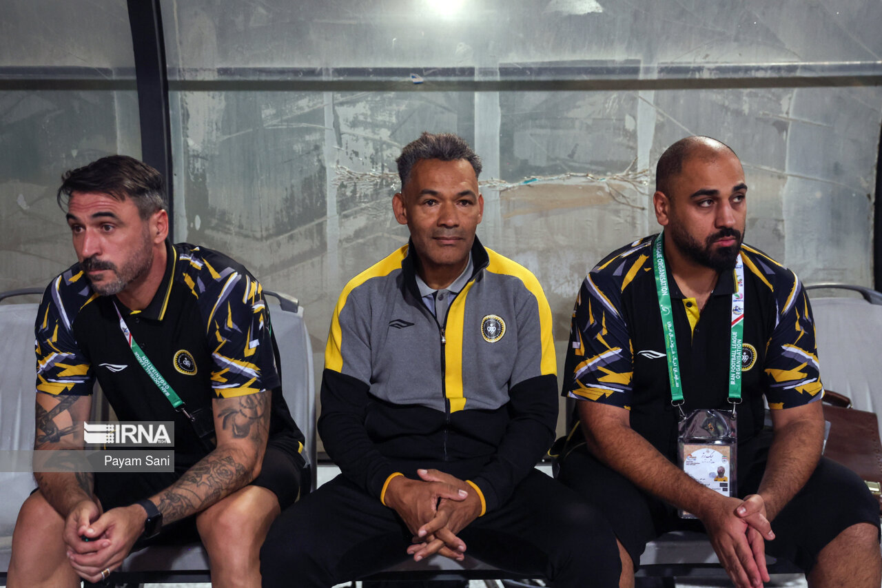 پیکان و سپاهان