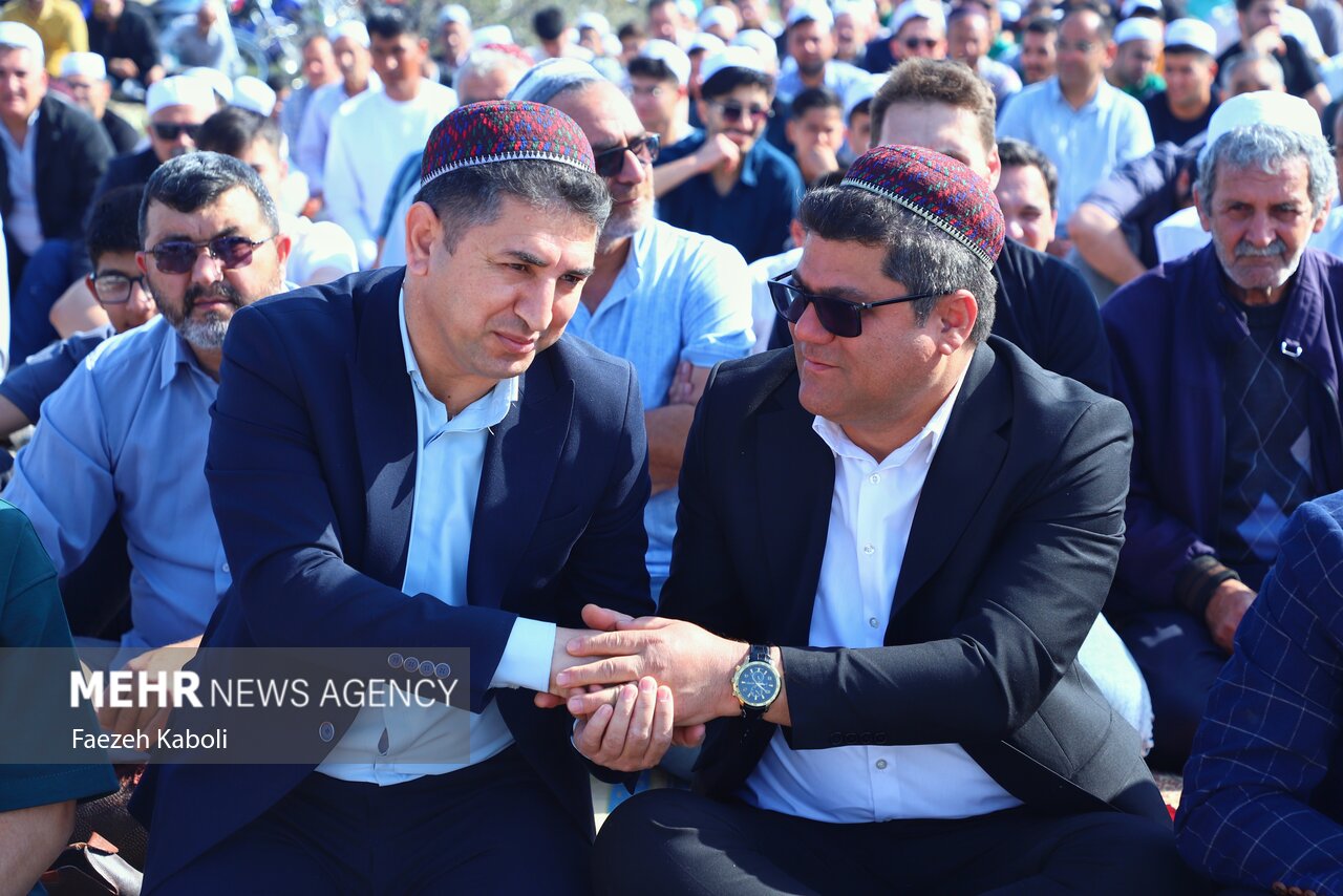 اقامه نماز عید سعید فطر در ترکمن صحرا