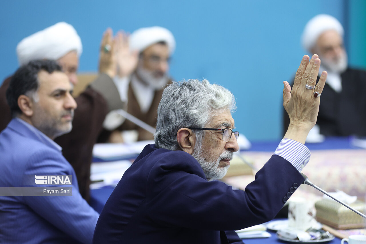 جلسه شورای عالی انقلاب فرهنگی