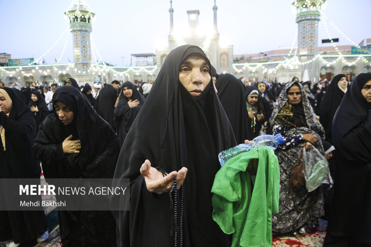 دعای مردم قم برای سلامتی رییس جمهور