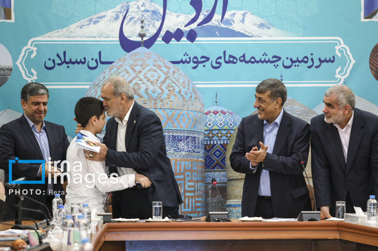 سفر رئیس‌جمهور به استان اردبیل